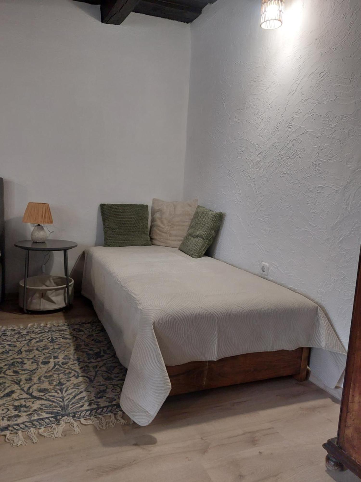 Babamuzeum Apartman 티하니 외부 사진