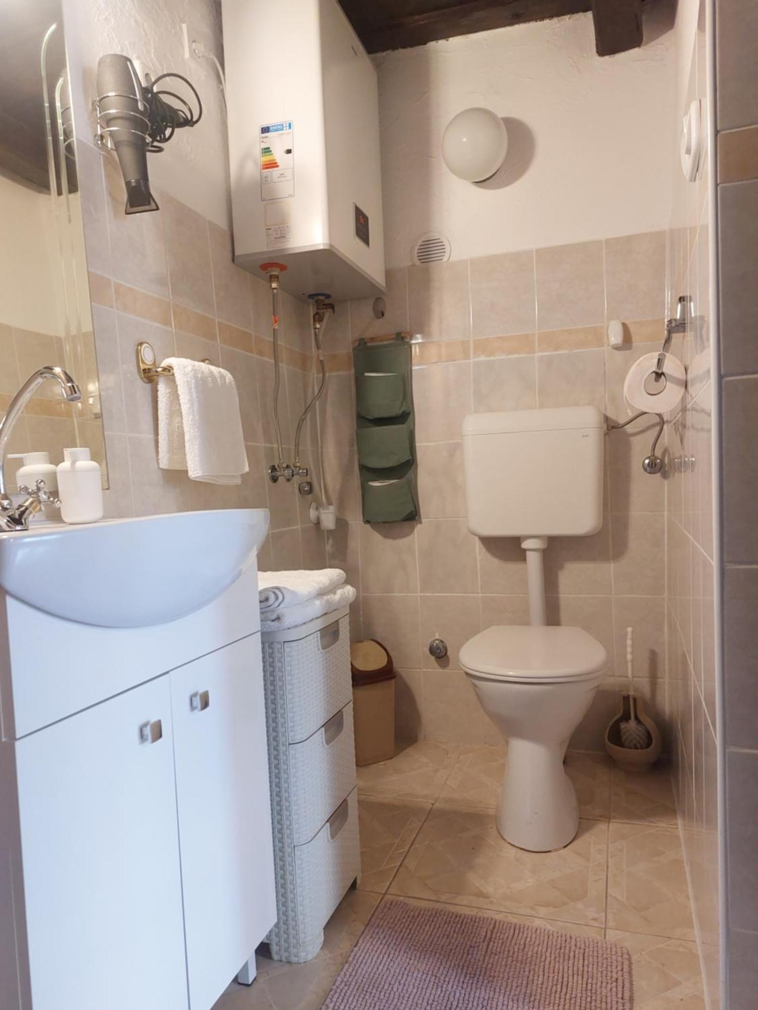 Babamuzeum Apartman 티하니 외부 사진